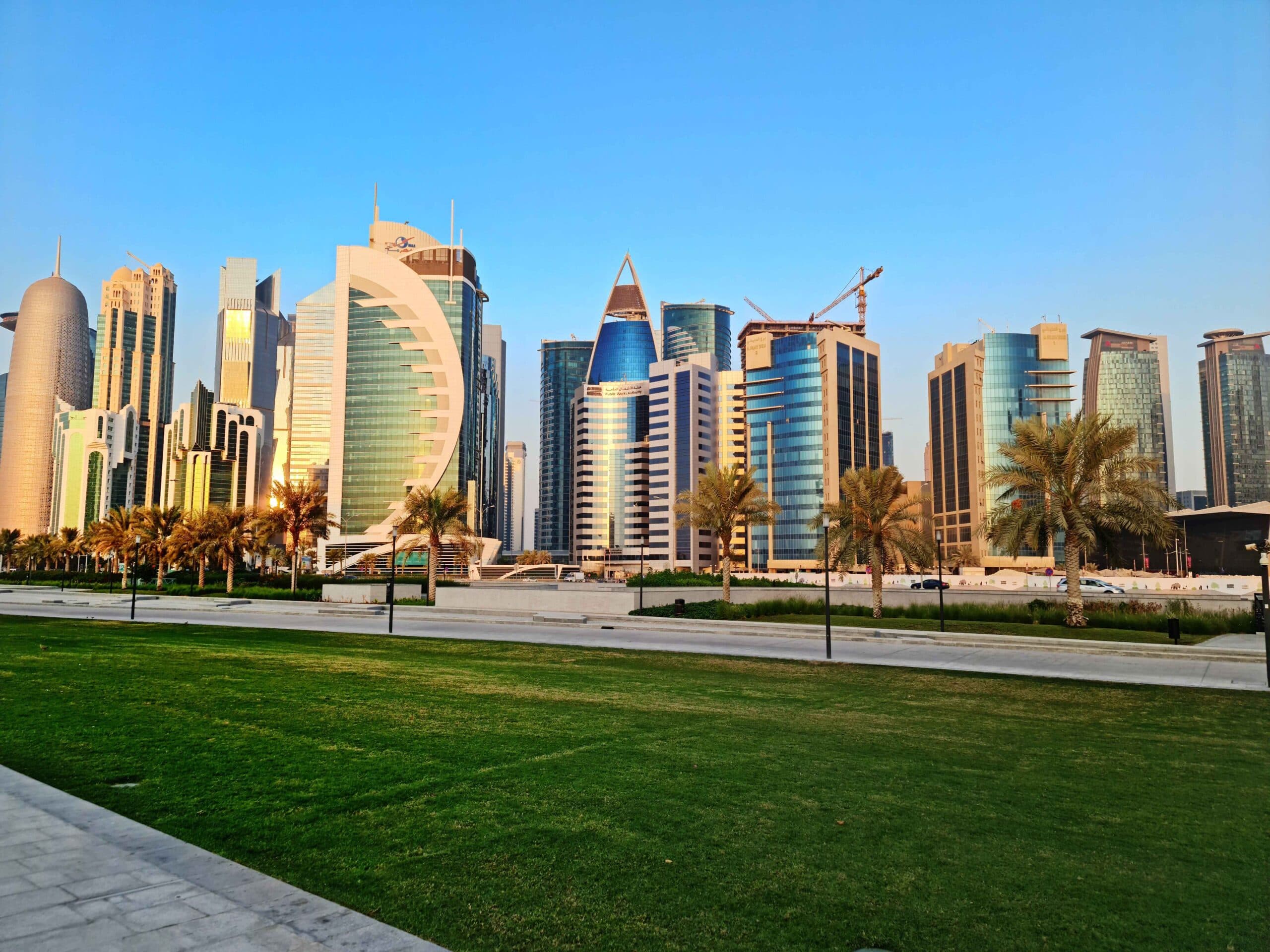 10 Tips to Find Jobs in Qatar
