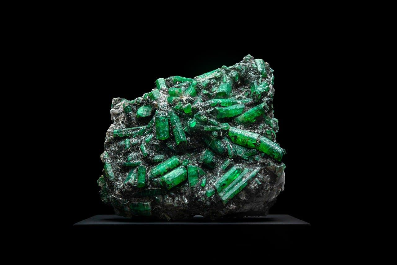 How to get Gemstone Certification from a Lab