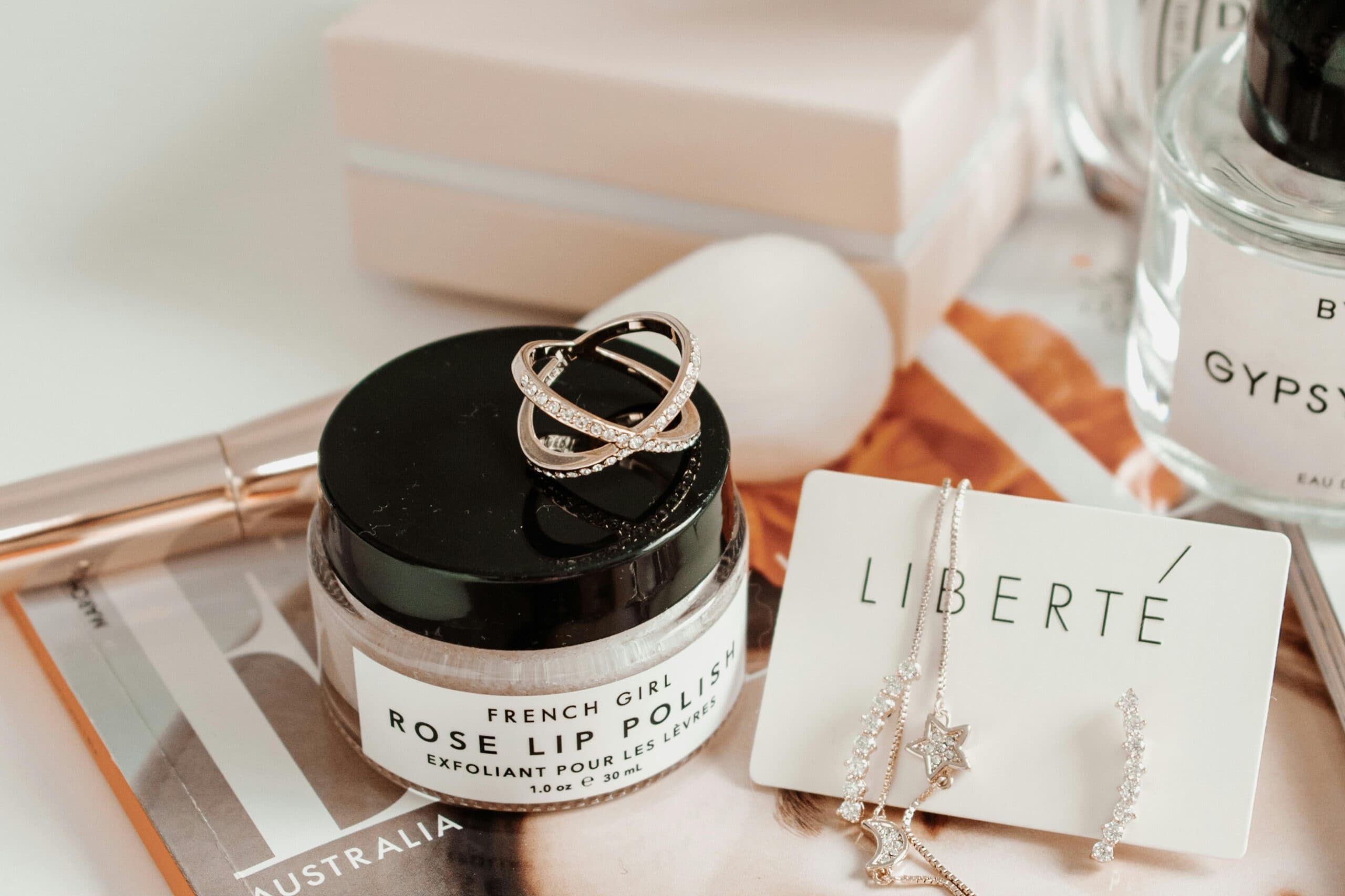 How to Get Jewellery Marketing Jobs