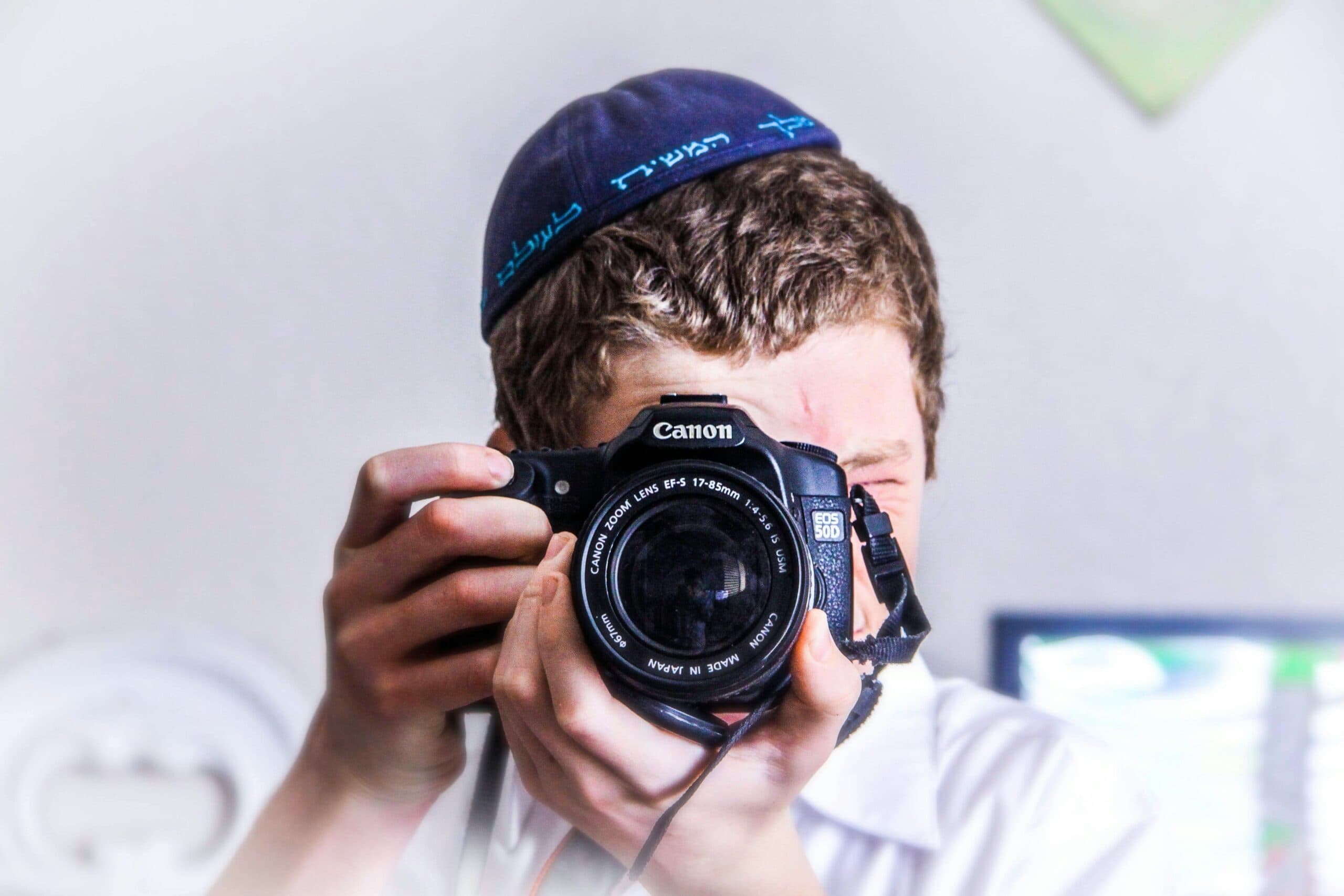 How to Get Photographer Jobs: A Guide