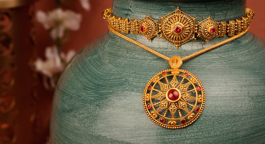 Jewellery by Tanishq:Tradition Meets Elegance