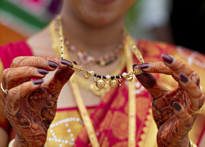 The Ultimate Guide to Mangalsutra Designs in 2023